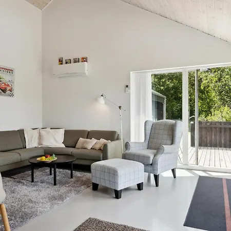 Holiday home Beautiful In With Kitchen *